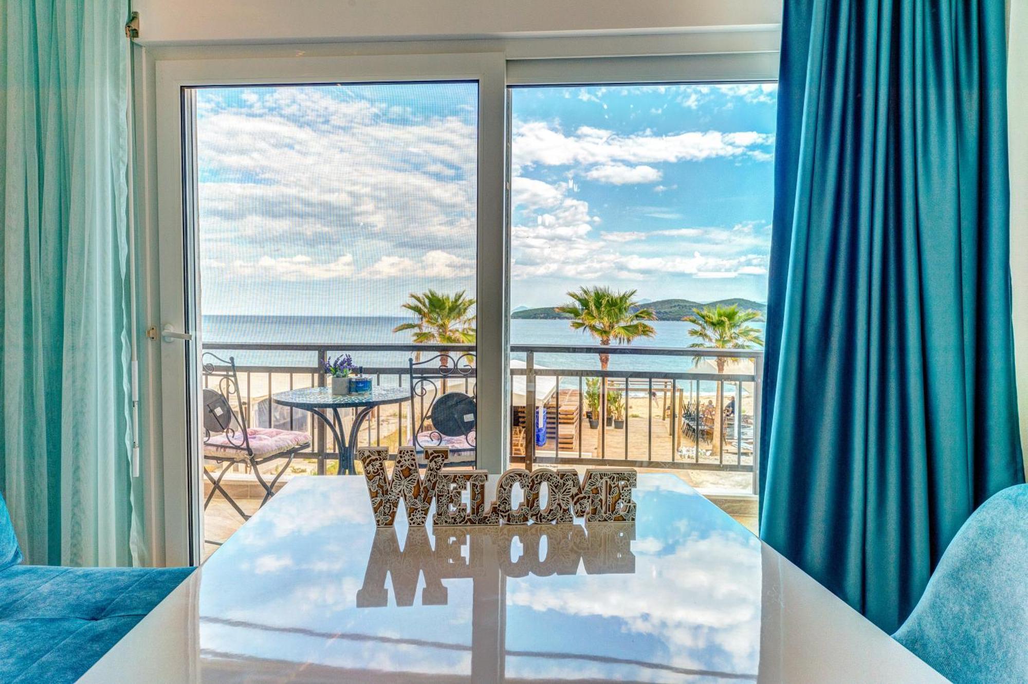Apartmán Upper Deck Apt. Néa Péramos Exteriér fotografie